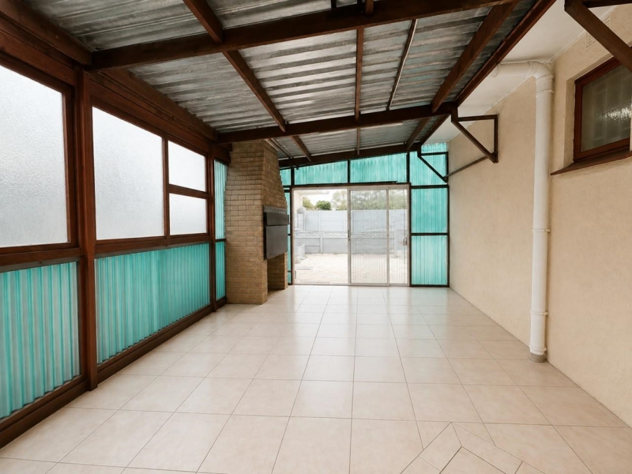 3 Bedroom Property for Sale in Vasco Estate Western Cape